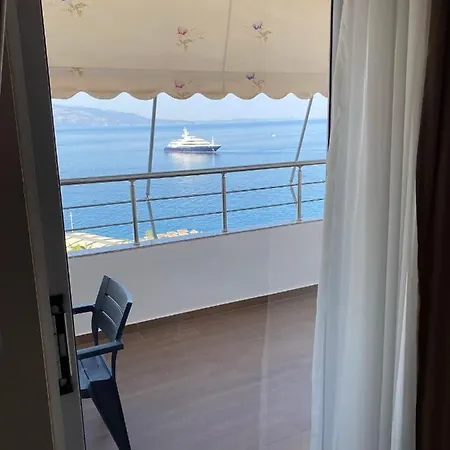 Luxury Sarandë