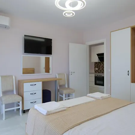 Luxury Saranda